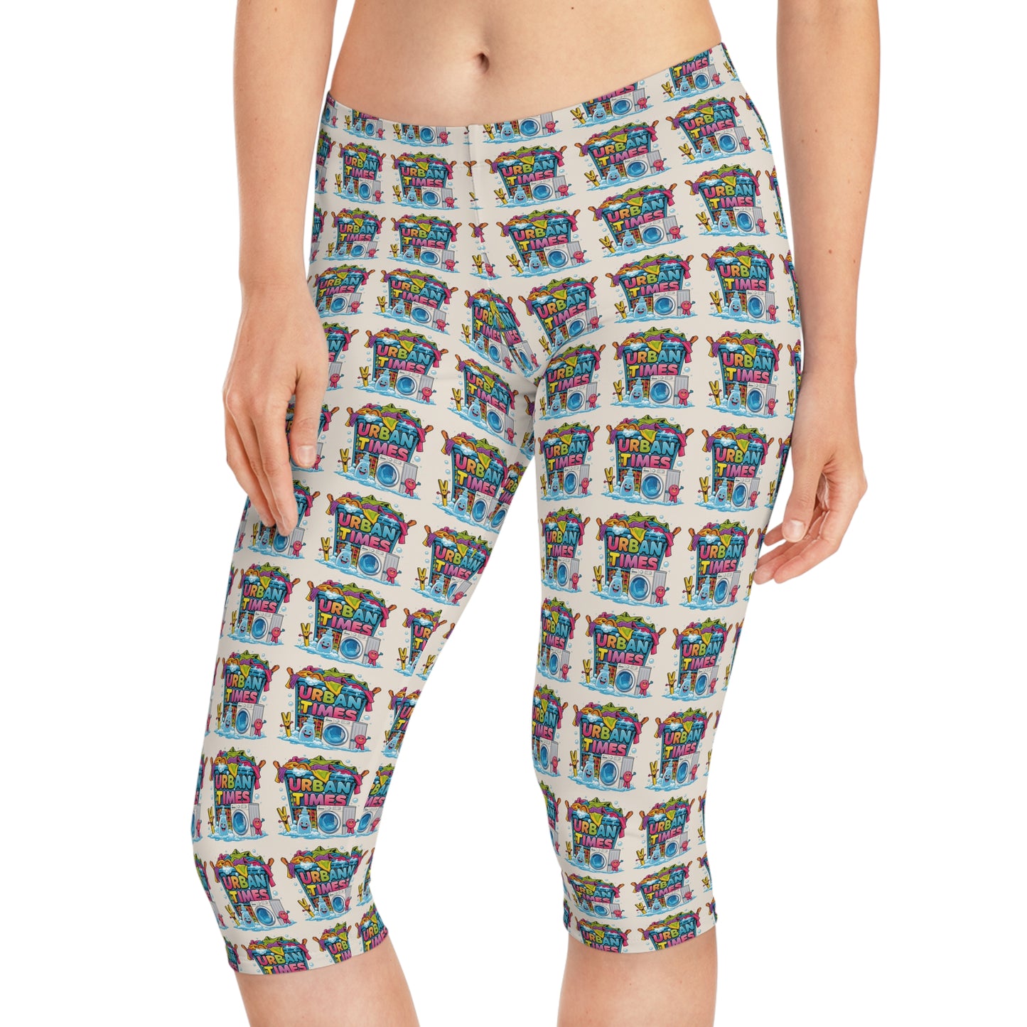 Women's Capri Leggings (AOP)